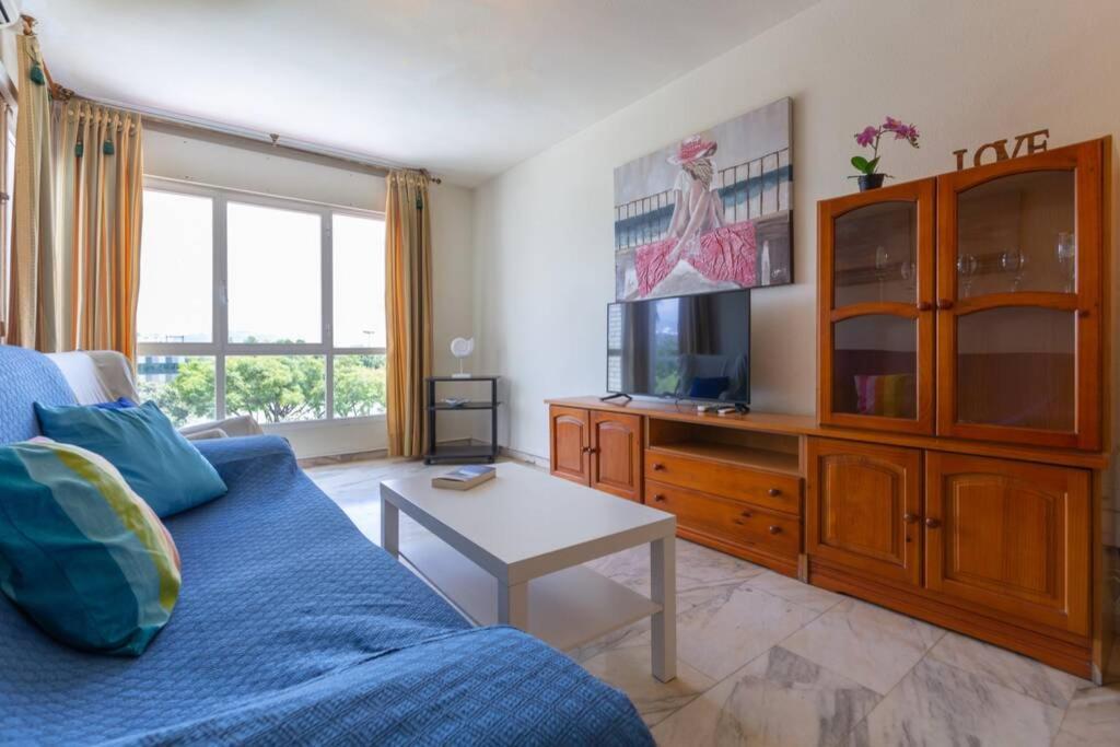 Playa Huelin Apartamento Daire Málaga Dış mekan fotoğraf